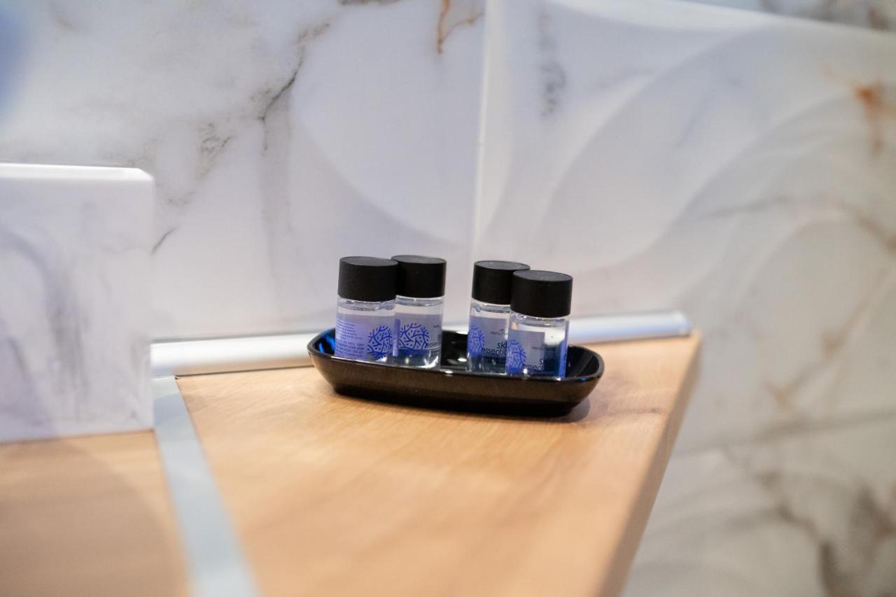 Margarita'S Suites Athens Ngoại thất bức ảnh