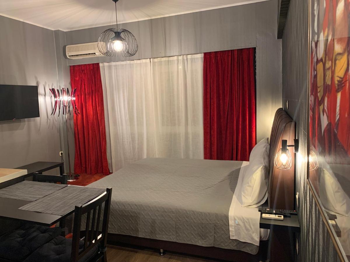 Margarita'S Suites Athens Ngoại thất bức ảnh