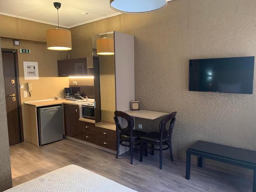Margarita'S Suites Athens Ngoại thất bức ảnh