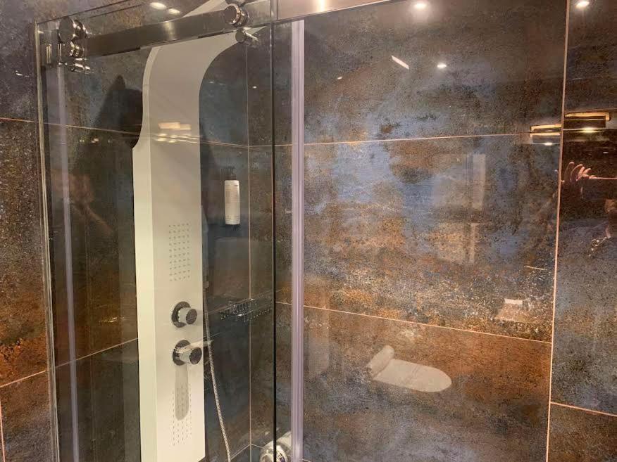 Margarita'S Suites Athens Ngoại thất bức ảnh