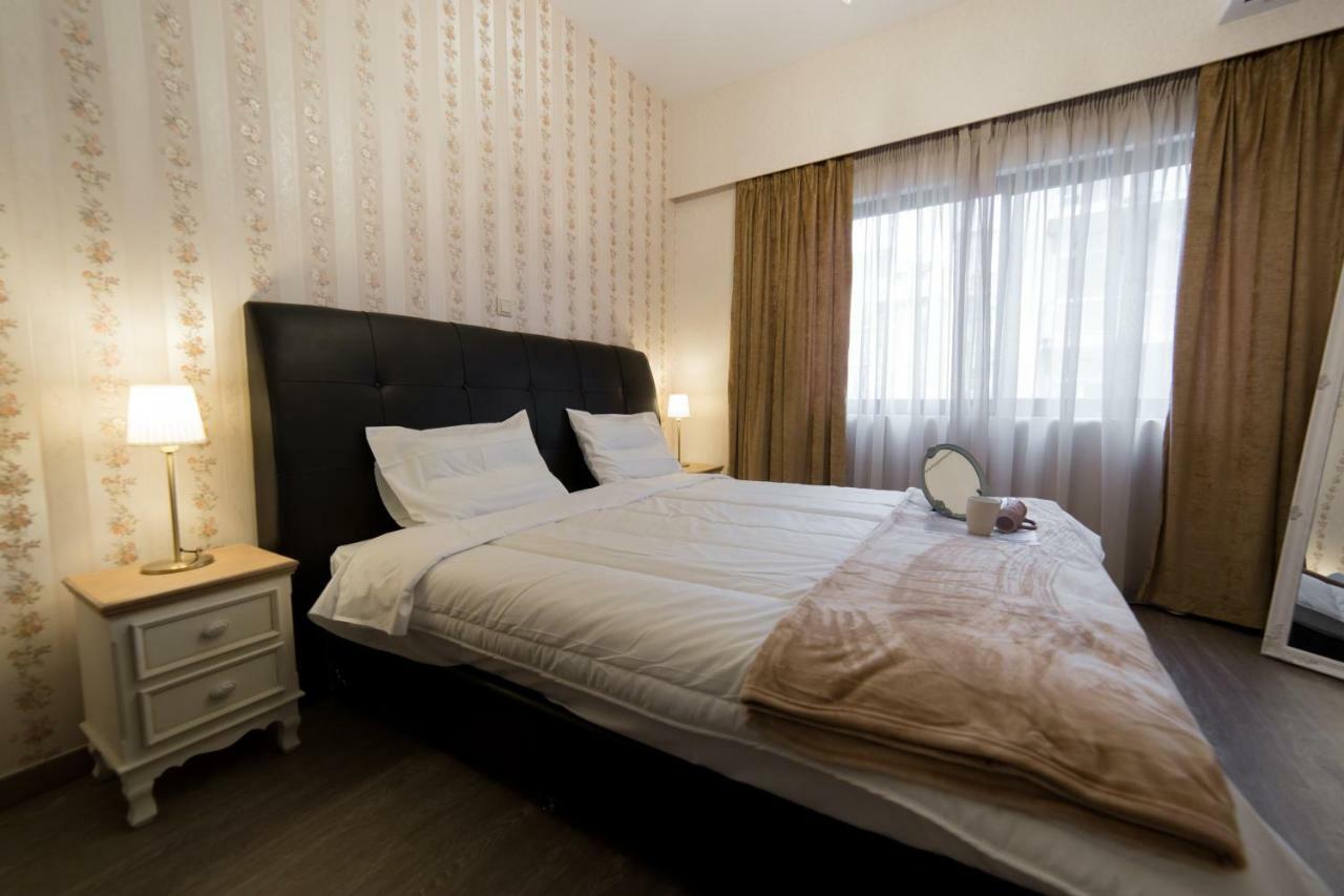 Margarita'S Suites Athens Ngoại thất bức ảnh