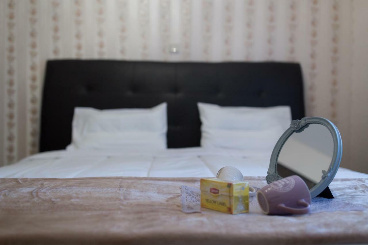 Margarita'S Suites Athens Ngoại thất bức ảnh