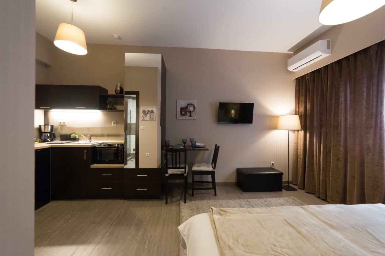 Margarita'S Suites Athens Ngoại thất bức ảnh