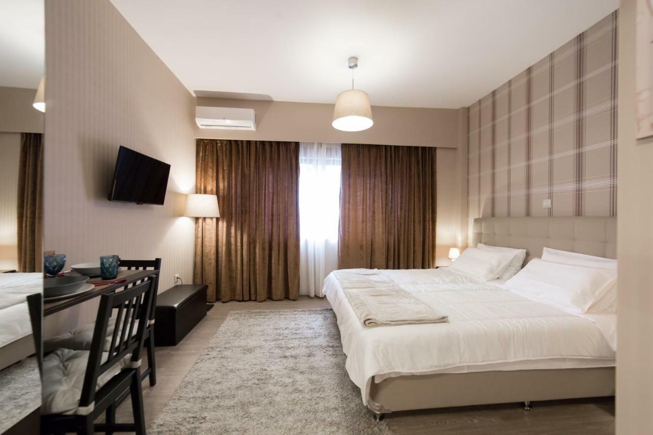 Margarita'S Suites Athens Ngoại thất bức ảnh